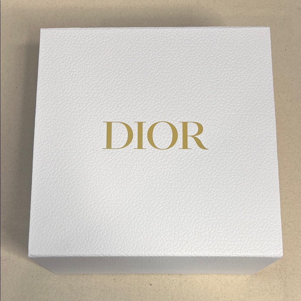 Authentic Dior Gift Box – 9x9x4 – Luxury White Textured Box + Dior Shipper - Picture 1 of 6